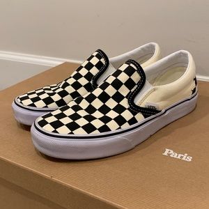 Checkered slip on Vans size 7